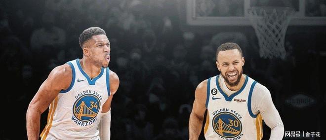 爱游戏-包含库里巅峰对决,字母哥与60激战独行侠分钟,精彩发挥胜负难料!的词条