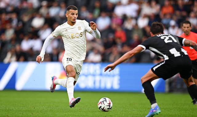 爱游戏体育-Faker遭遇五连败，巴黎圣日耳曼教练面临压力！的简单介绍