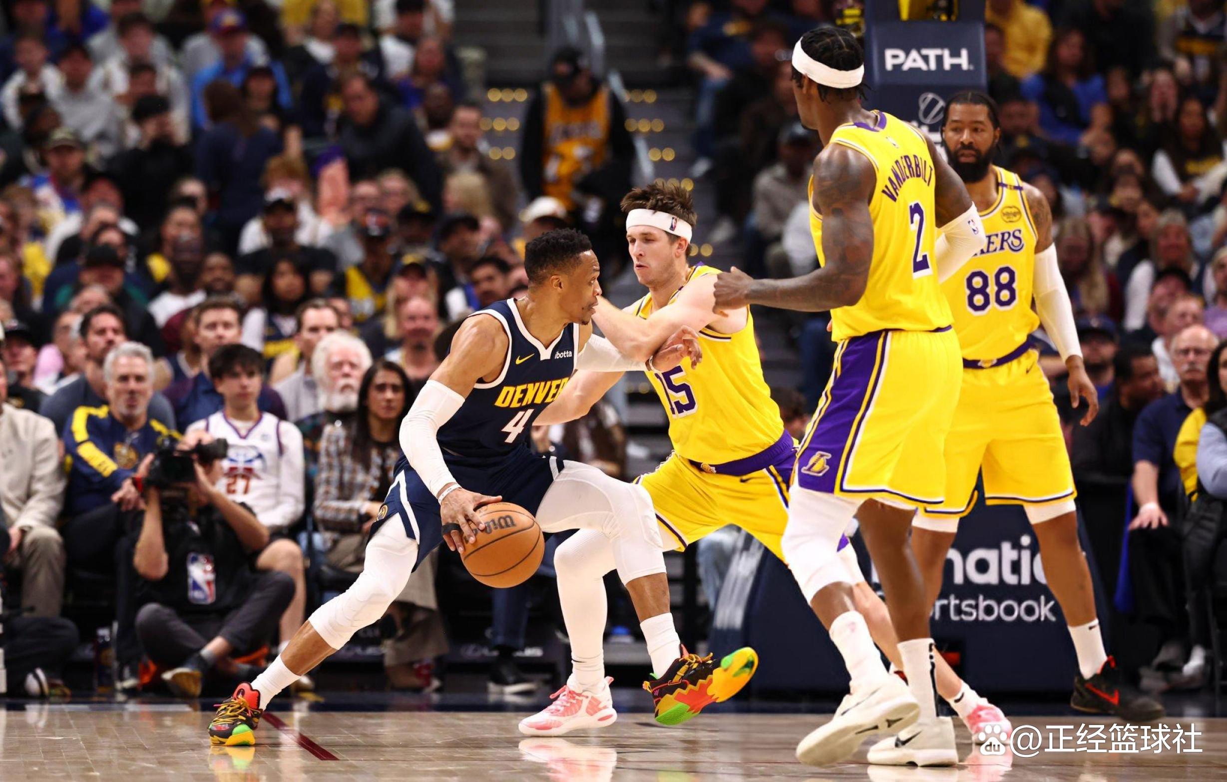 详细阅读:爱游戏体育-关于穆雷连续七场比赛得分超过连败,湖人挑战极限!的信息 爱游戏体育-关于穆雷连续七场比赛得分超过连败,湖人挑战极限!的信息