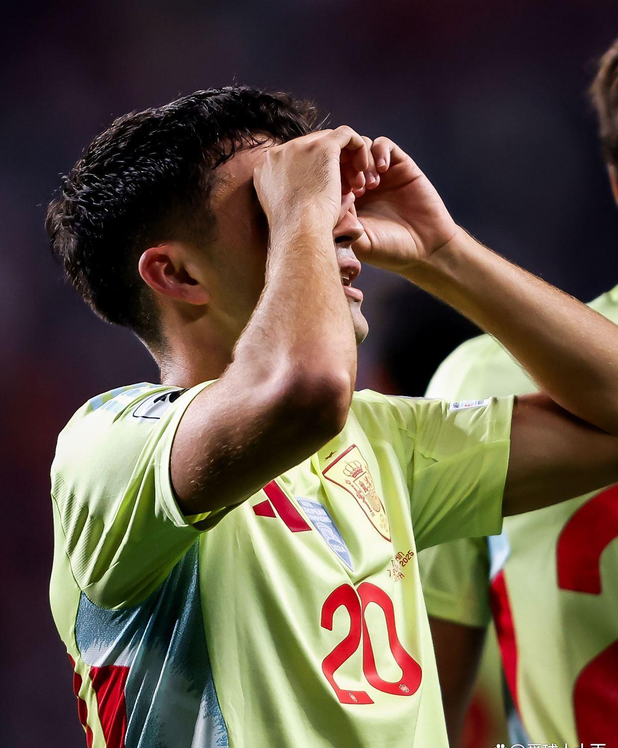 AYX-詹姆斯在西班牙队比赛中赛事规则更新,赛况扑朔迷离引发热议!的简单介绍